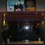 亚当岛宜必思酒店 2* LʼIsle-Adam