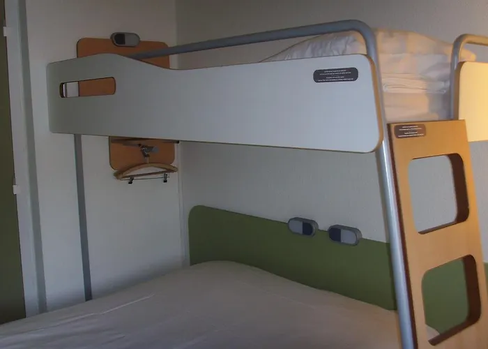 Ibis Budget Adam LʼIsle-Adam