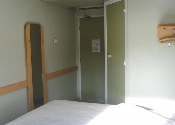 Ibis Budget Adam 2* LʼIsle-Adam